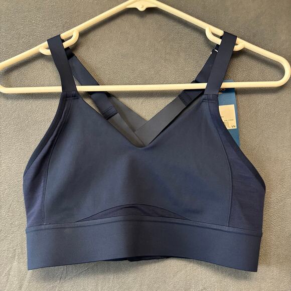 New Brooks Moves with Me Run Sports Bra Performance Track Sports Athletic 32A XS - Picture 3 of 9